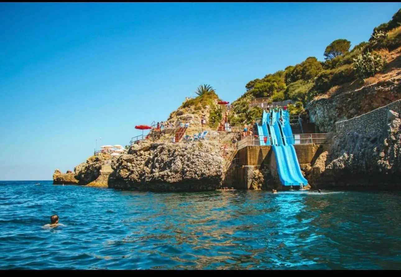 Casa Vacanze Relax Terrasini 0*,  Italy